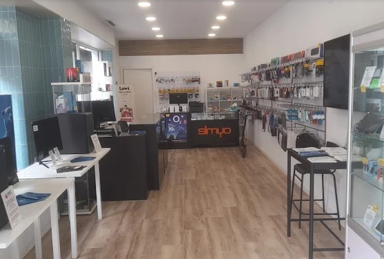 Fachada de la tienda MrInformático
